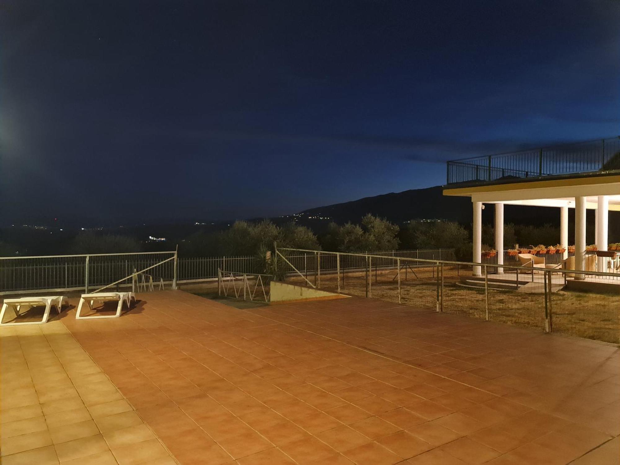 Frascineto B&B La Petrosa المظهر الخارجي الصورة